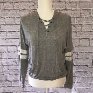 Long sleeved shirt with good, good condition